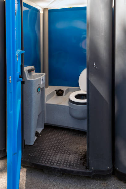 Professional porta potty rental in Pine Hills, CA
